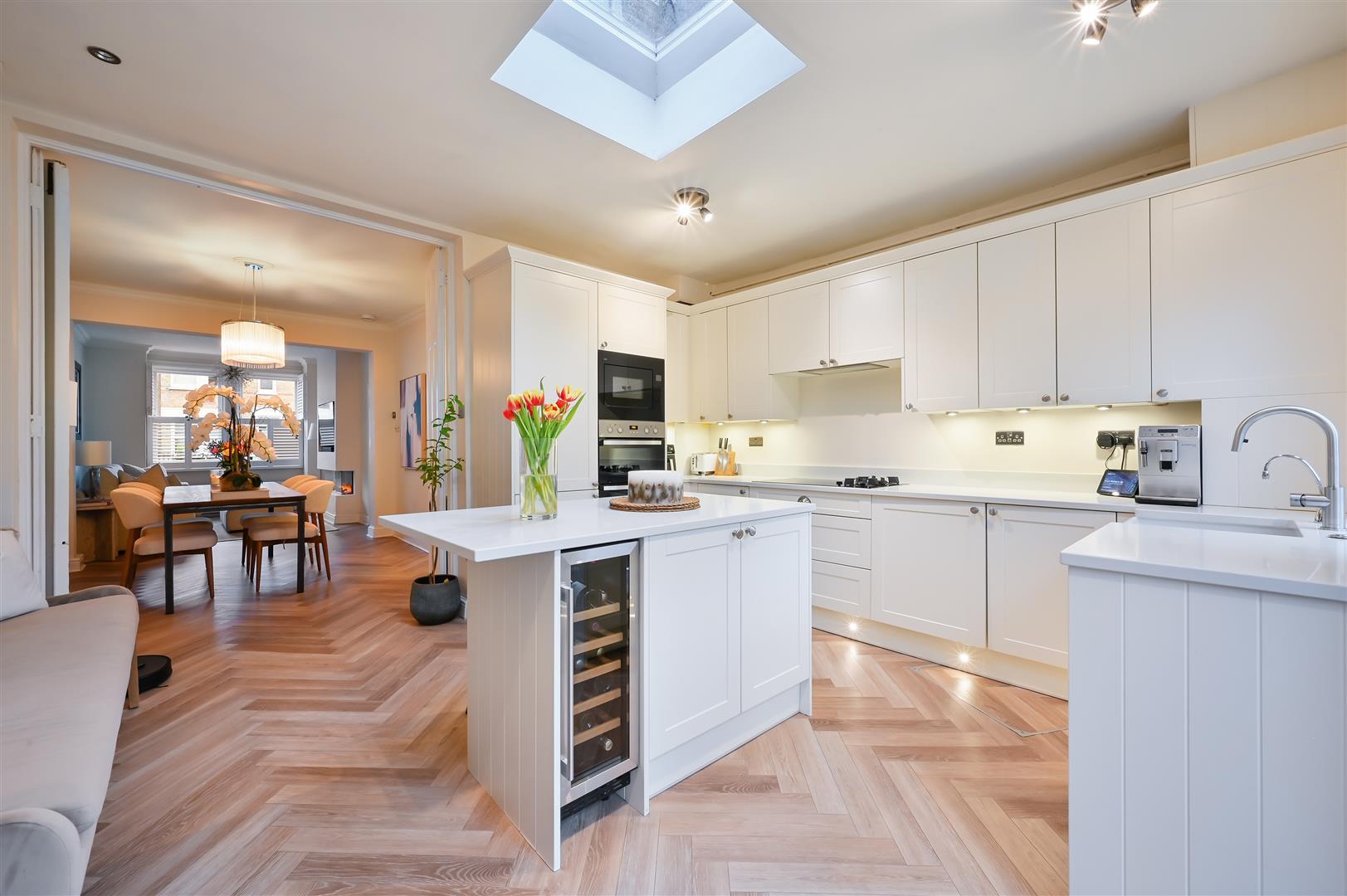 Property Image 10ad927c-dd61-408a-bc01-d266adfd4e86