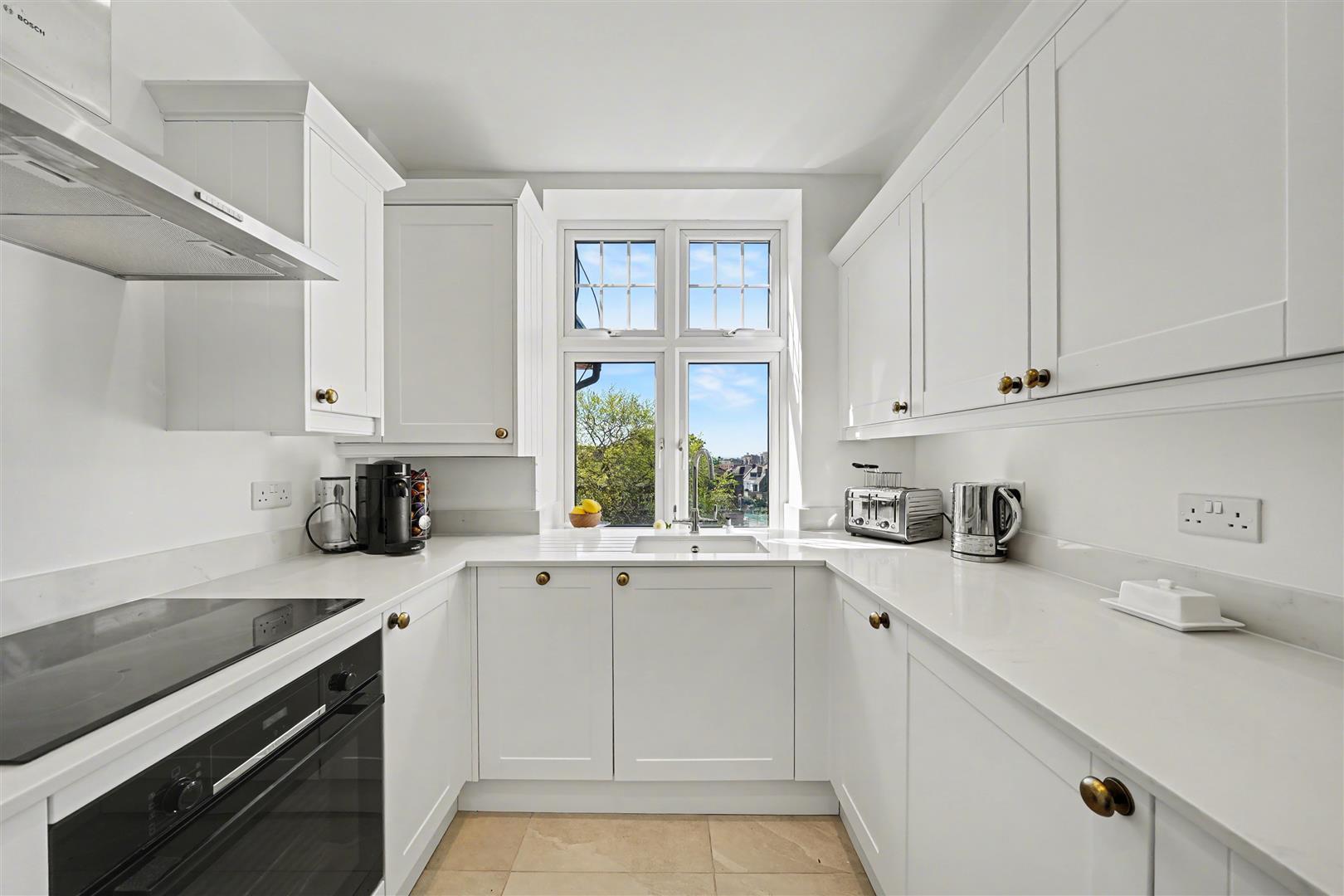 Property Image 10b0b20d-d9b9-4073-a379-81f2966c9372