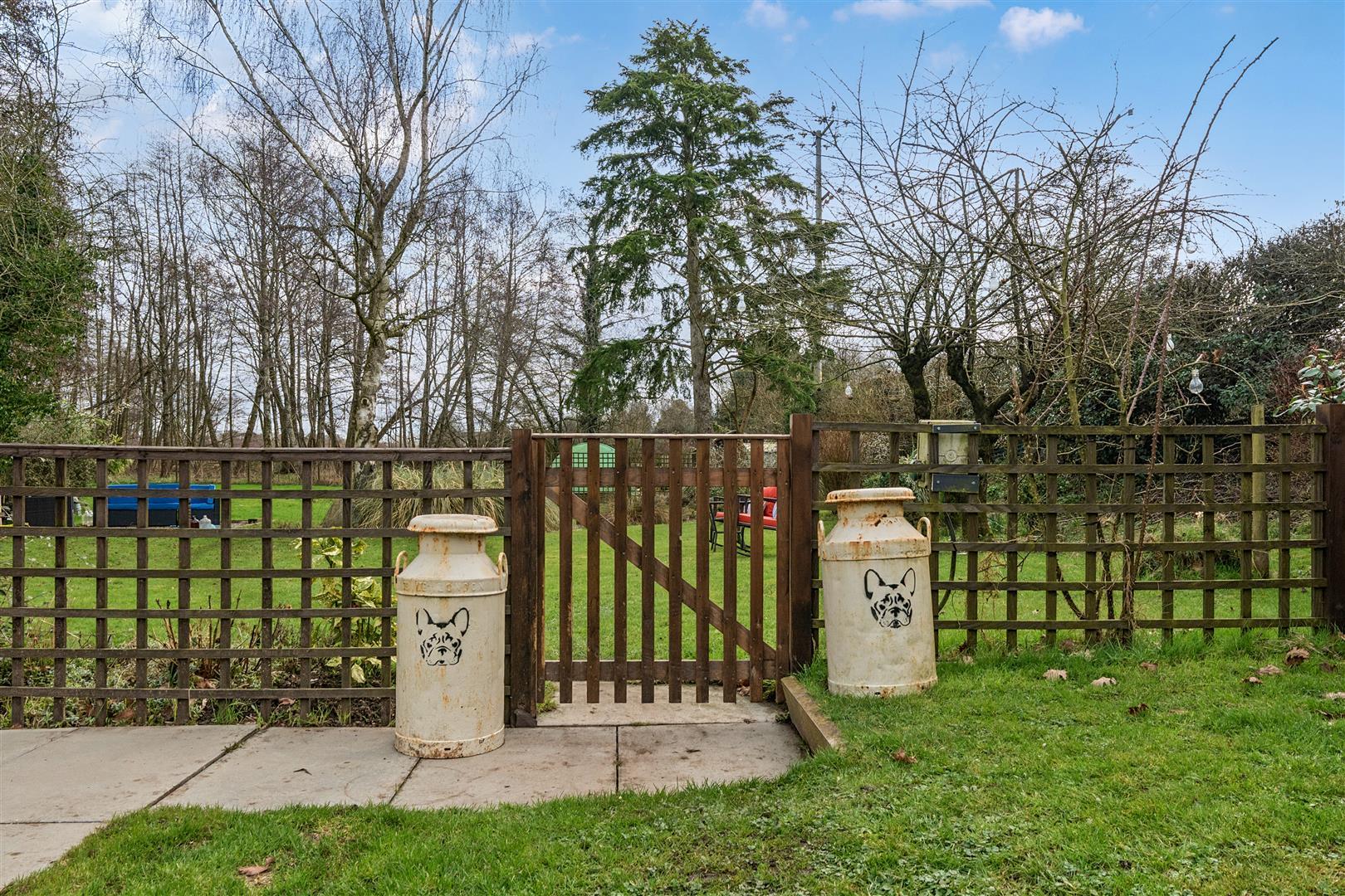 Property Image 10b2414f-a431-4c71-8a93-6a7be9e61778