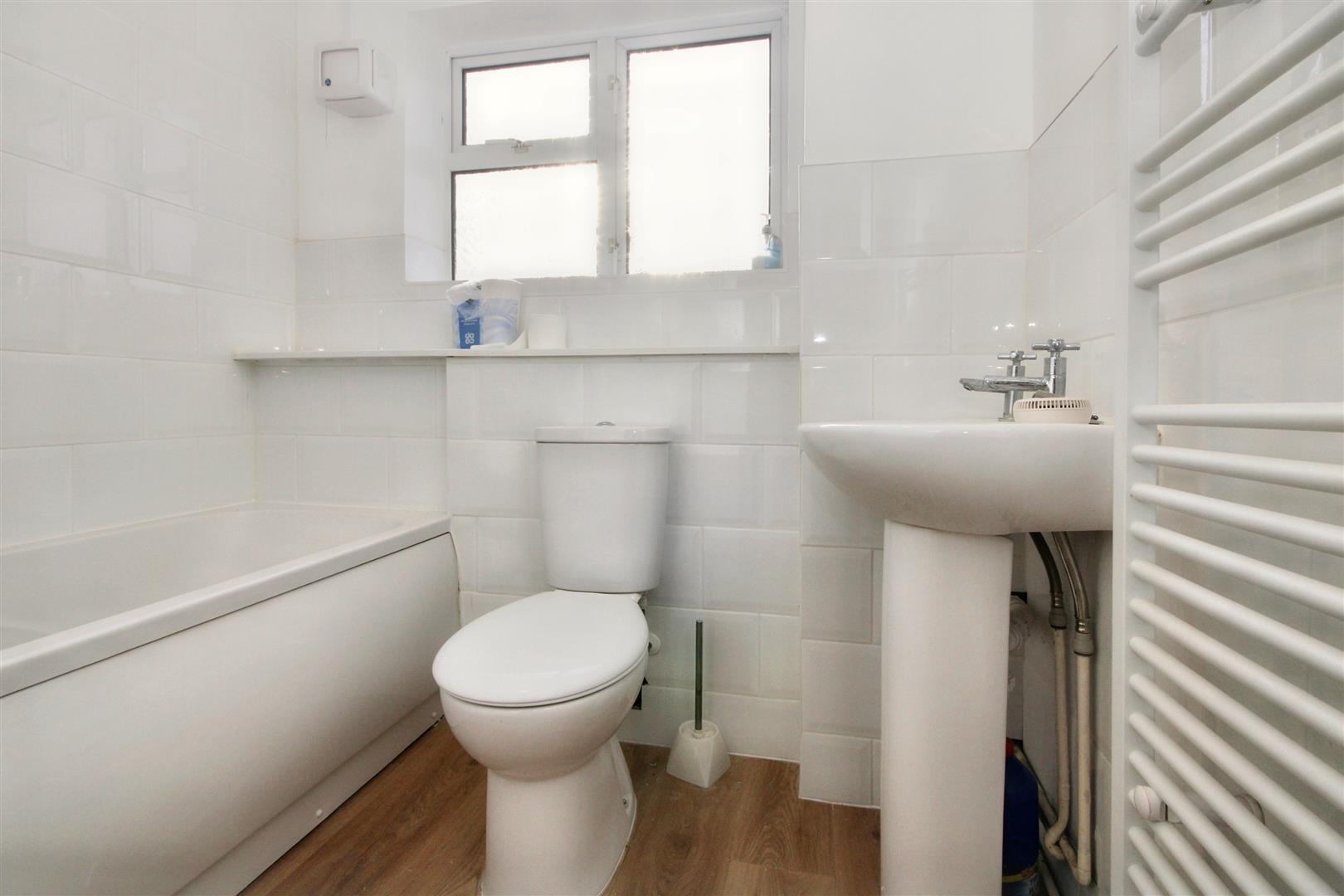 Property Image 10c95238-85ce-4c63-a939-2fda25b66e7b