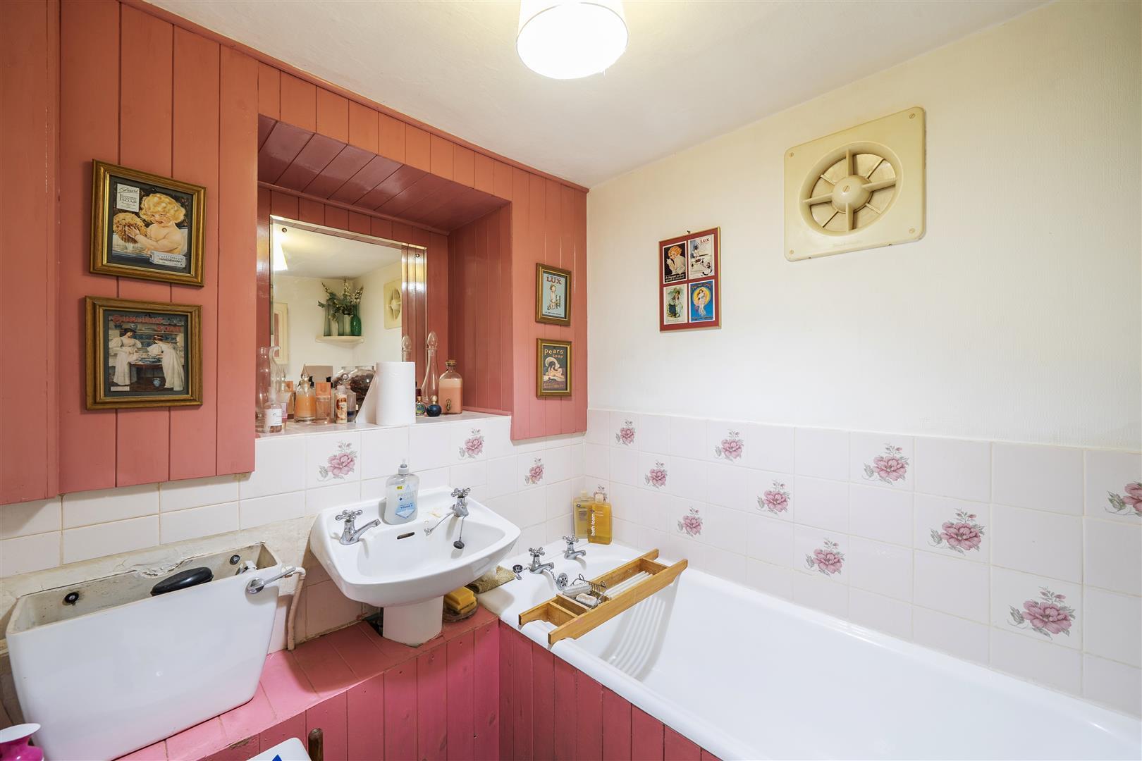 Property Image 10d4da95-09a4-4543-8443-e932cbb2f177