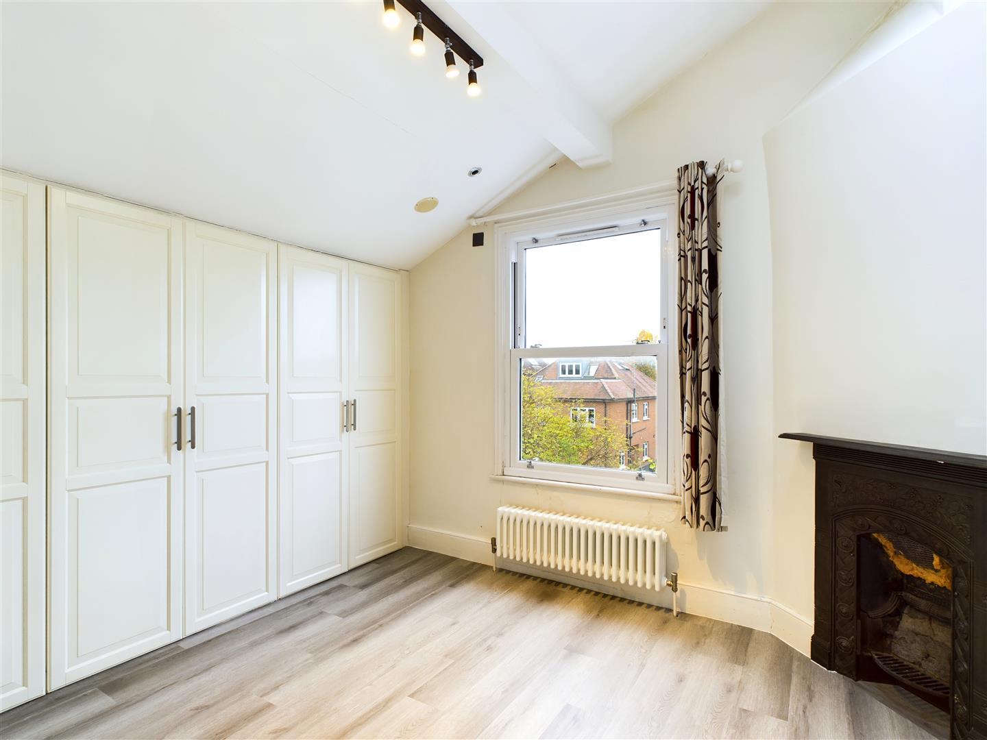 Property Image 10e04a55-9ebc-40cd-9e3d-10bcd6cfc943