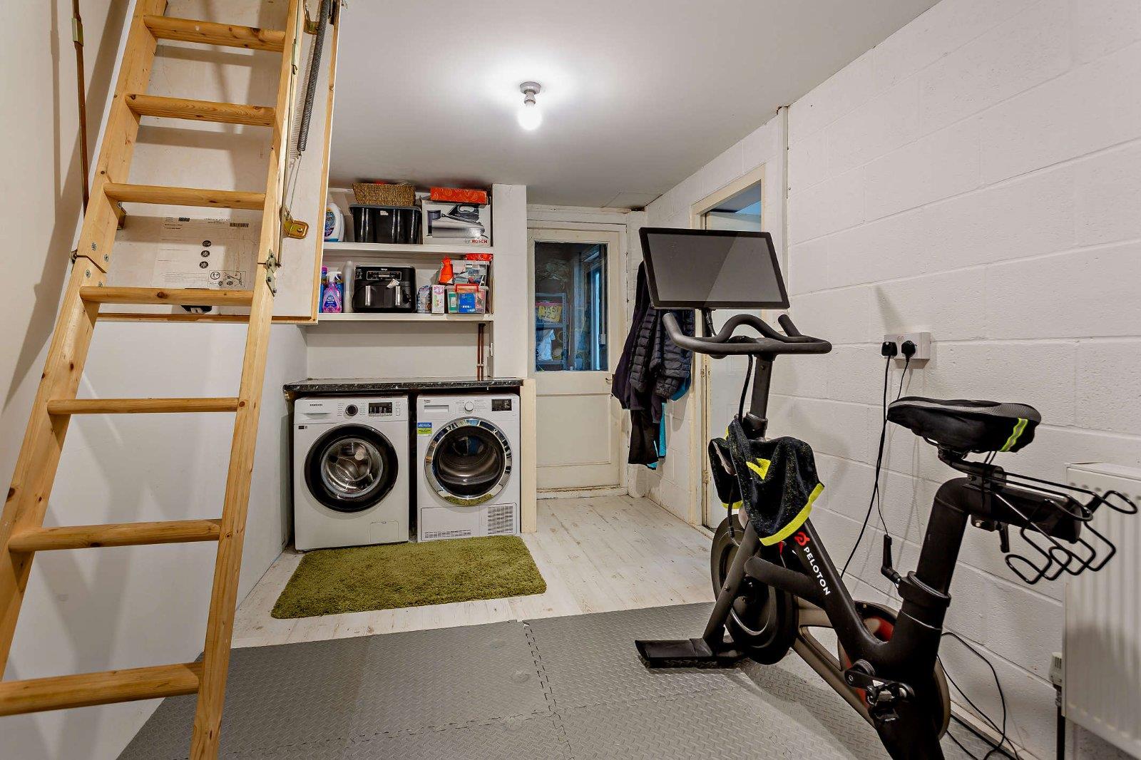 Property Image 10e175db-3652-4b32-8123-df3db302b473