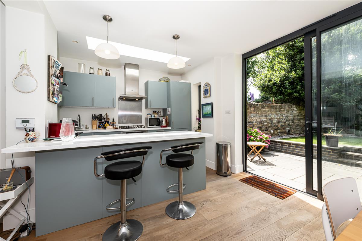 Property Image 10e3d8d6-822c-46b7-a49d-2415ad4a389d