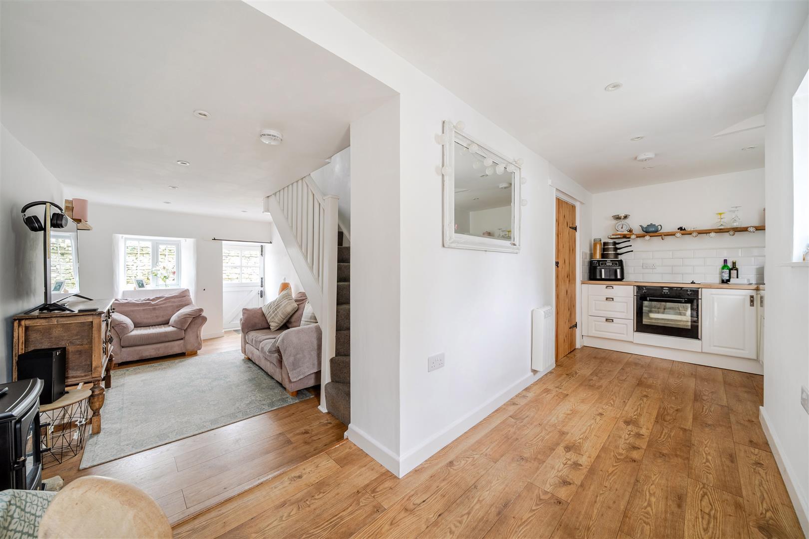 Property Image 10e85eb3-dc19-4f51-8d8d-b50d34f9c4e5