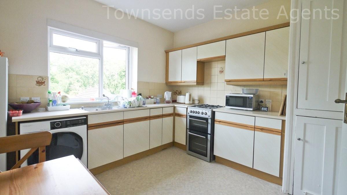 Property Image 10f619a8-528b-4001-b9bb-915f0d760a4c