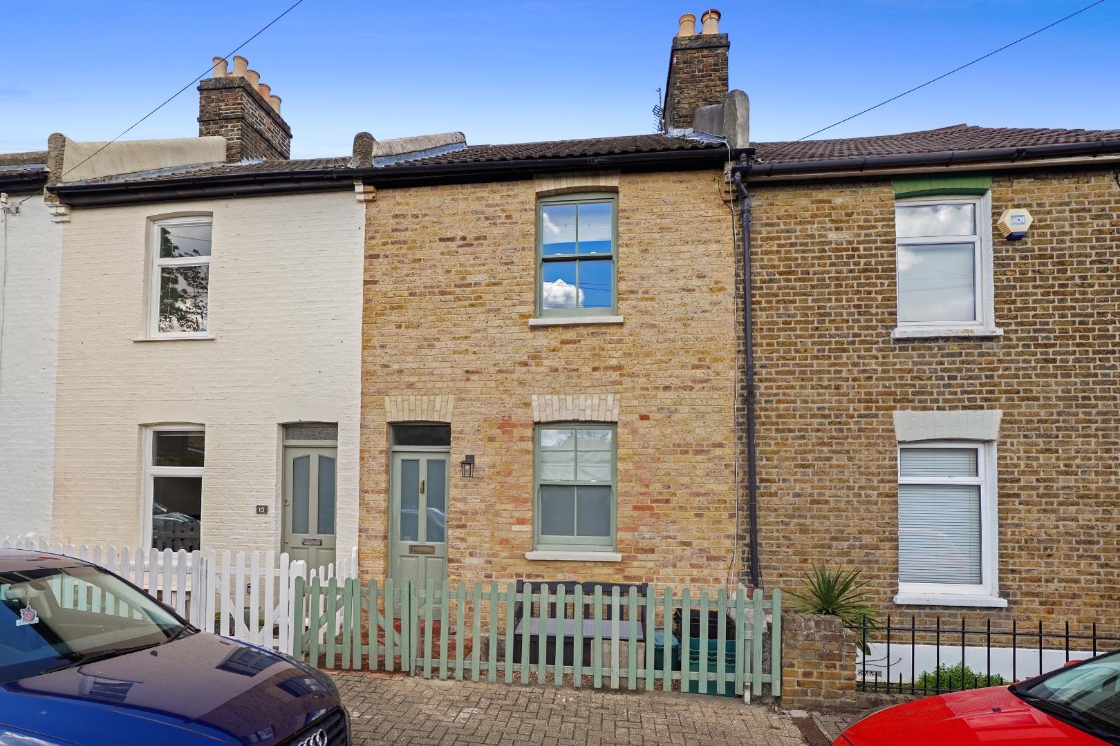Property Image 11018307-5b81-4871-8950-fe5fa9bba521
