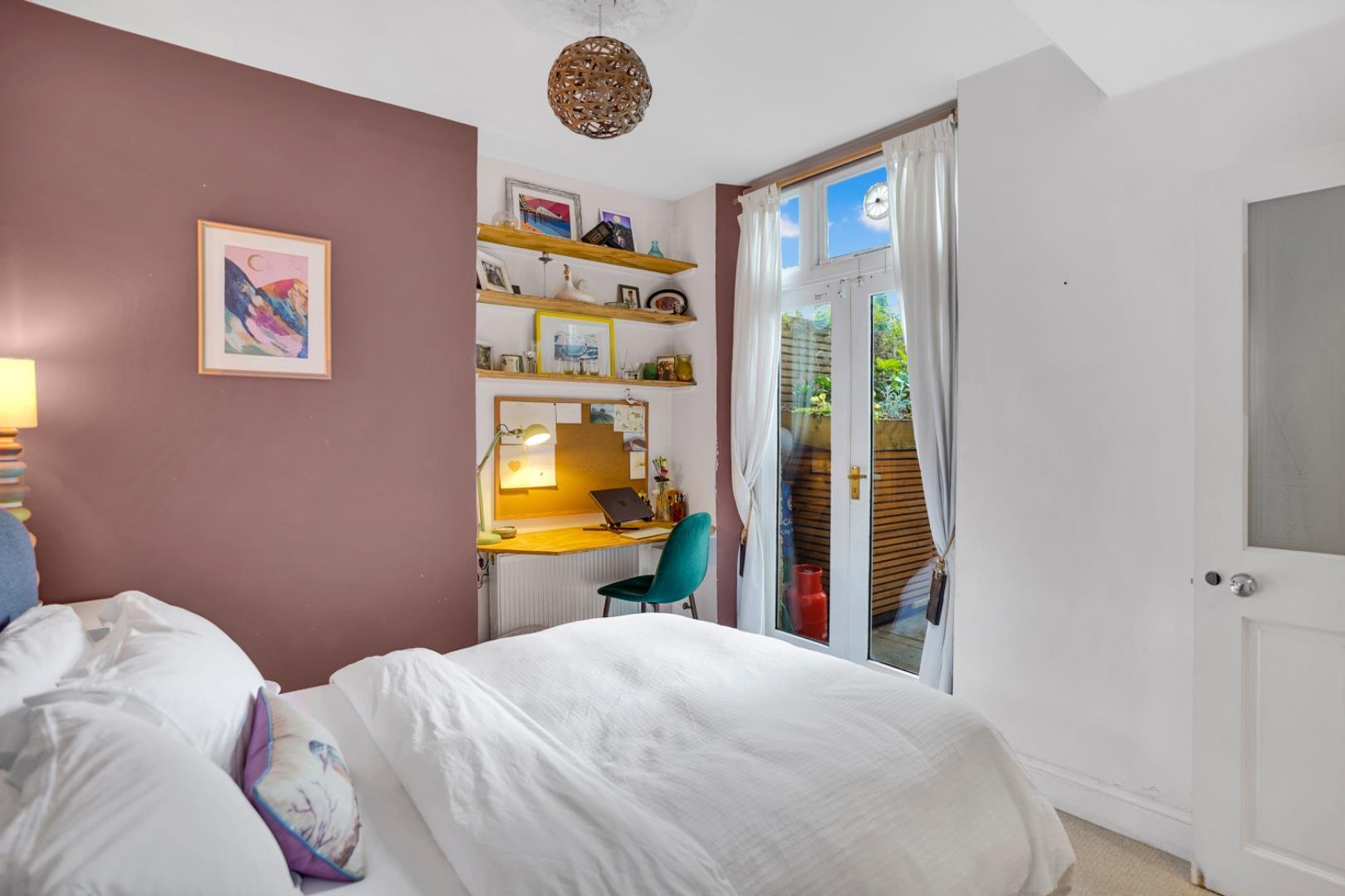 Property Image 111cf9d8-cc3e-47e6-bc3f-924306bf2a8d