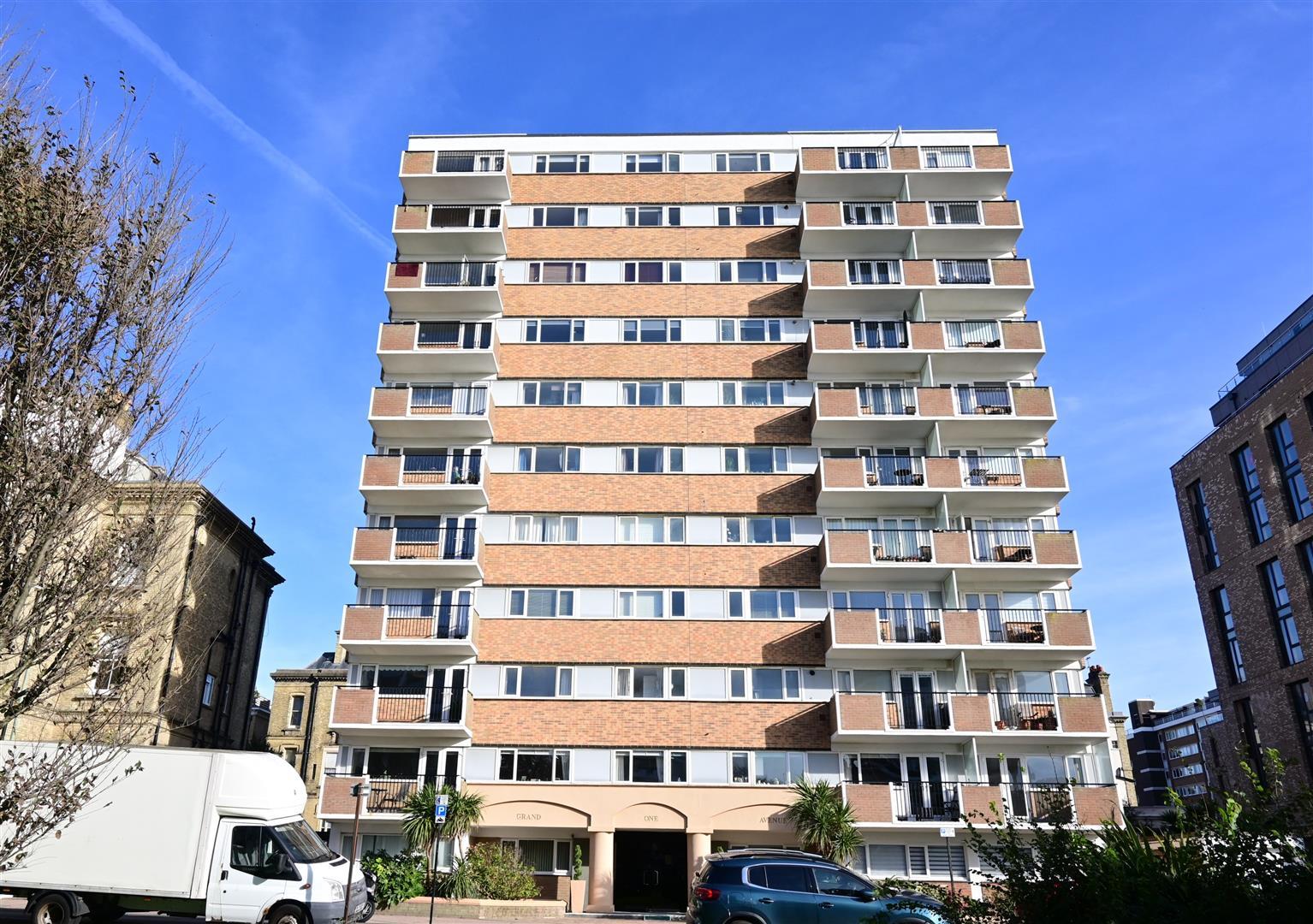 Property Image 112ad747-b587-4c9b-b69a-7c6e8f81e7a0