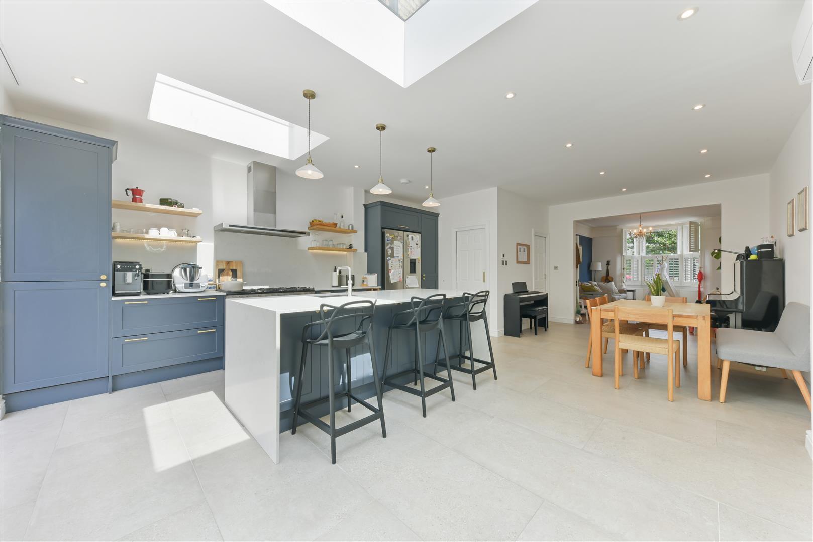 Property Image 112de293-c99e-44e6-86a5-6ba463504d8a