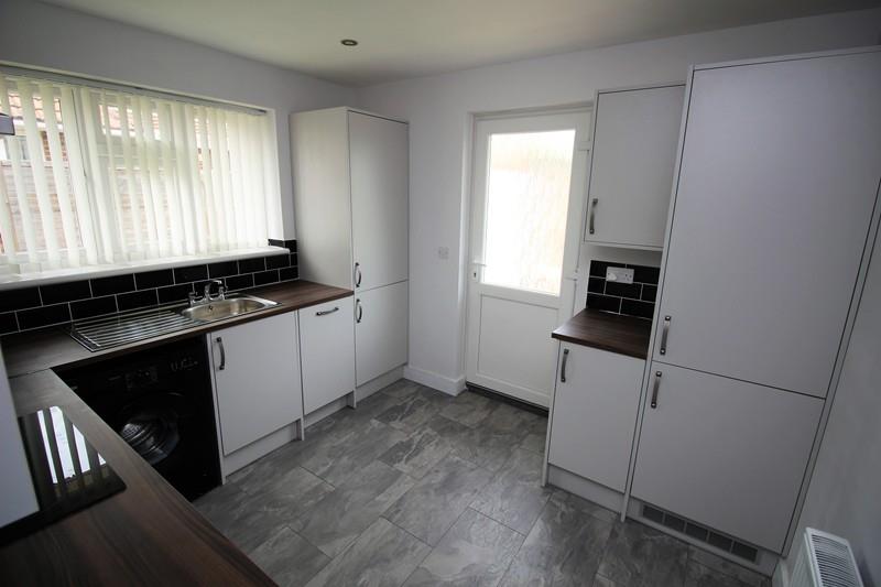 Property Image 112eeeab-3bb9-4aef-b842-11dbd0270c82