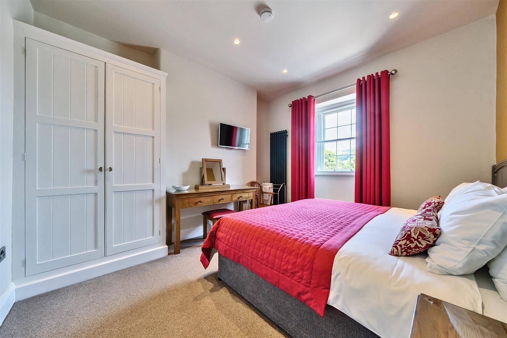 Property Image 11386cb2-85f4-411a-9116-bdfa470abfb8