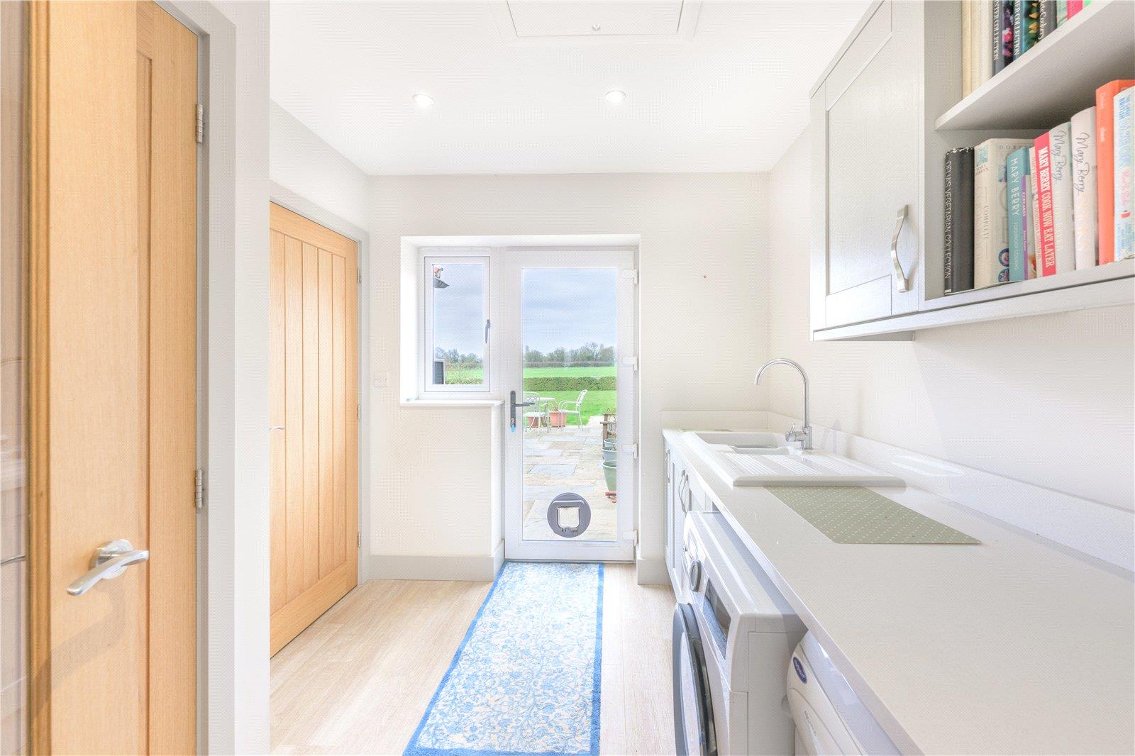 Property Image 113baa60-3b2a-4d81-ab87-1e6e65abc9ff