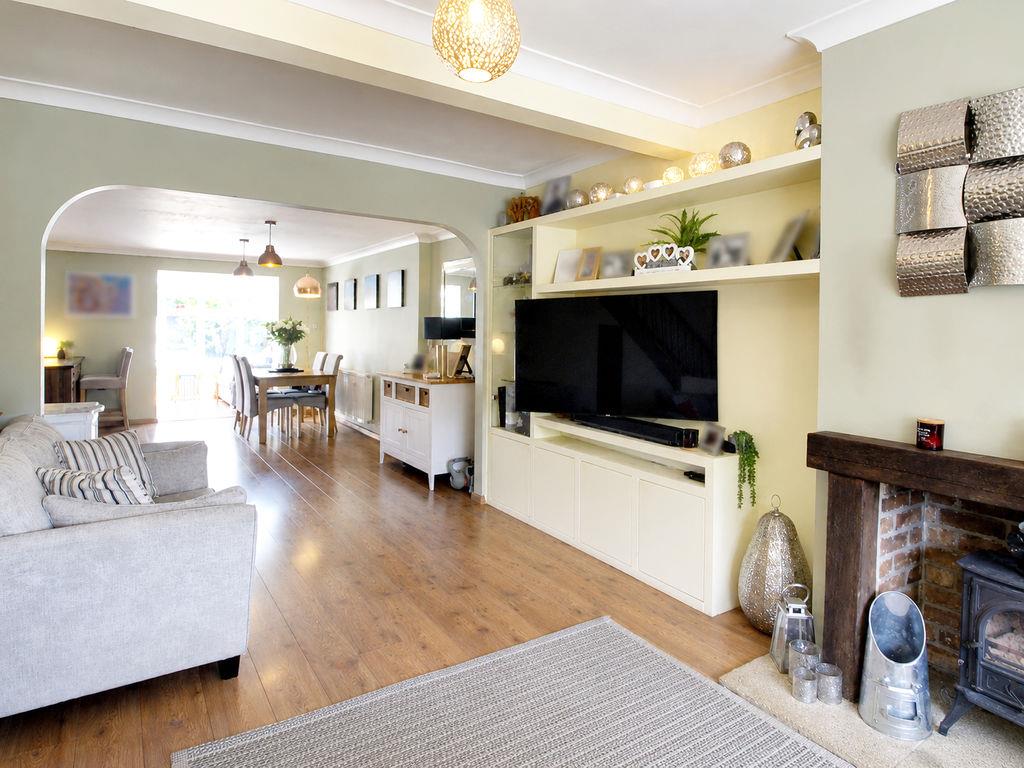 Property Image 114131e2-a72c-445d-a360-3f63336fc4e8