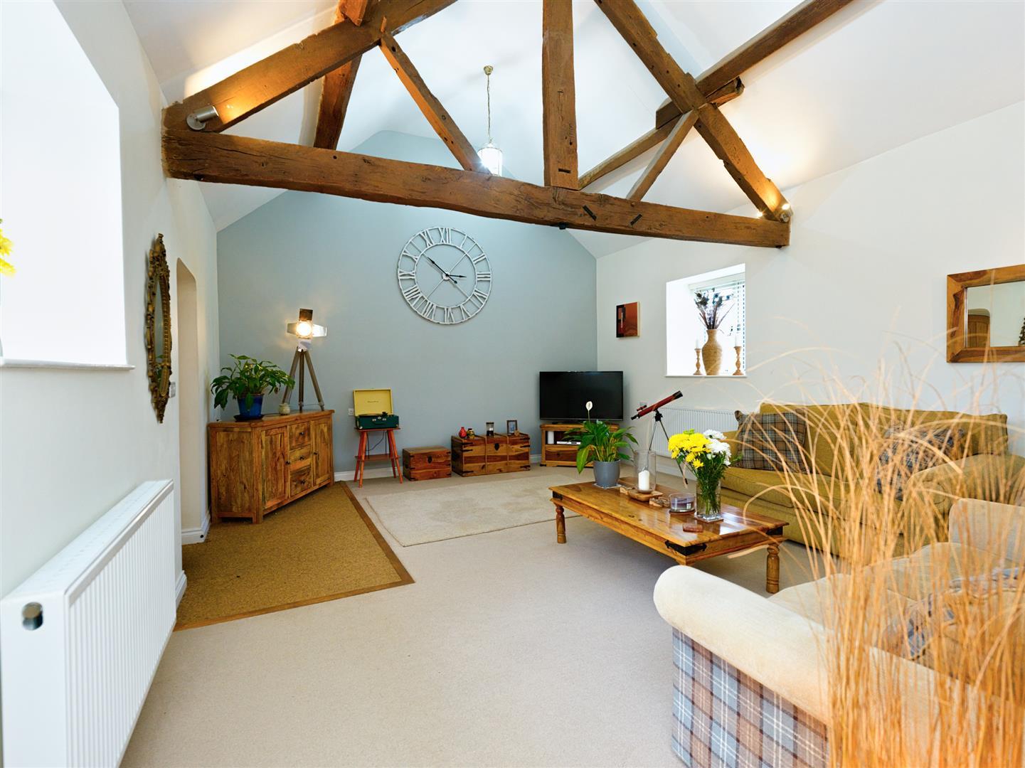 Property Image 1142dd64-be1c-4546-8bb0-0876499ba8cd