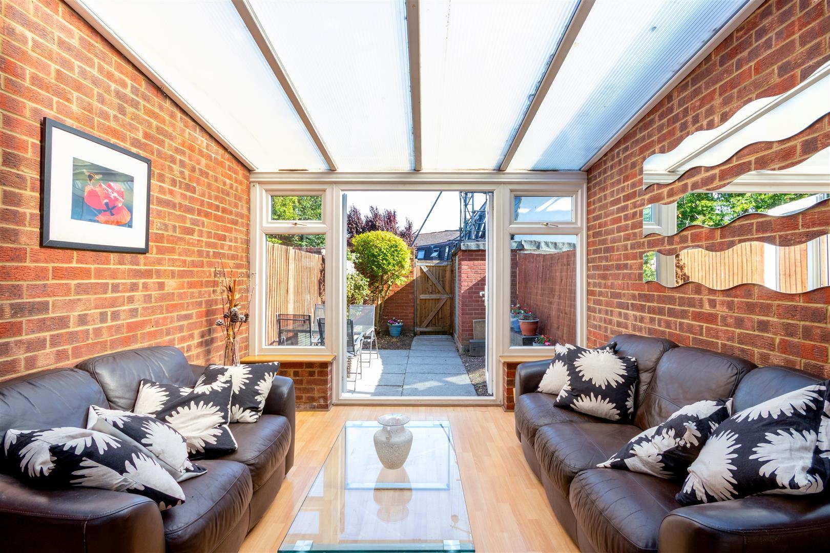 Property Image 11468150-04cf-4375-abc3-718c7ea570f6