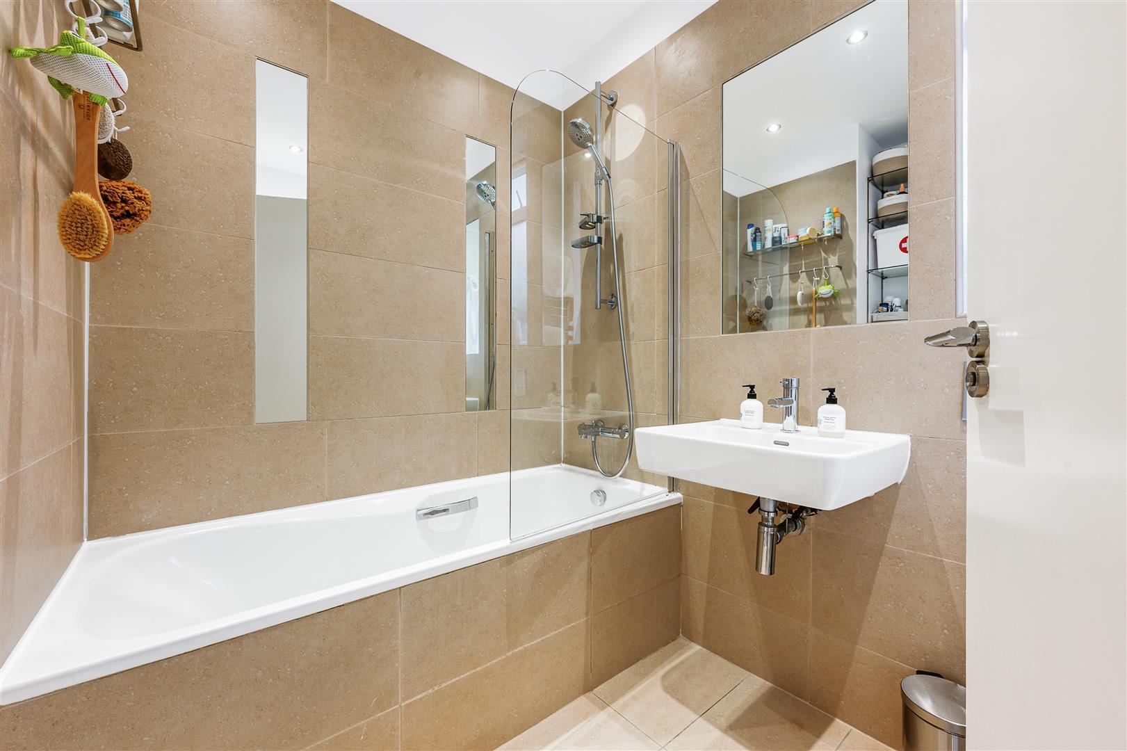 Property Image 11691a3b-8439-4af5-8796-981d4243f88d