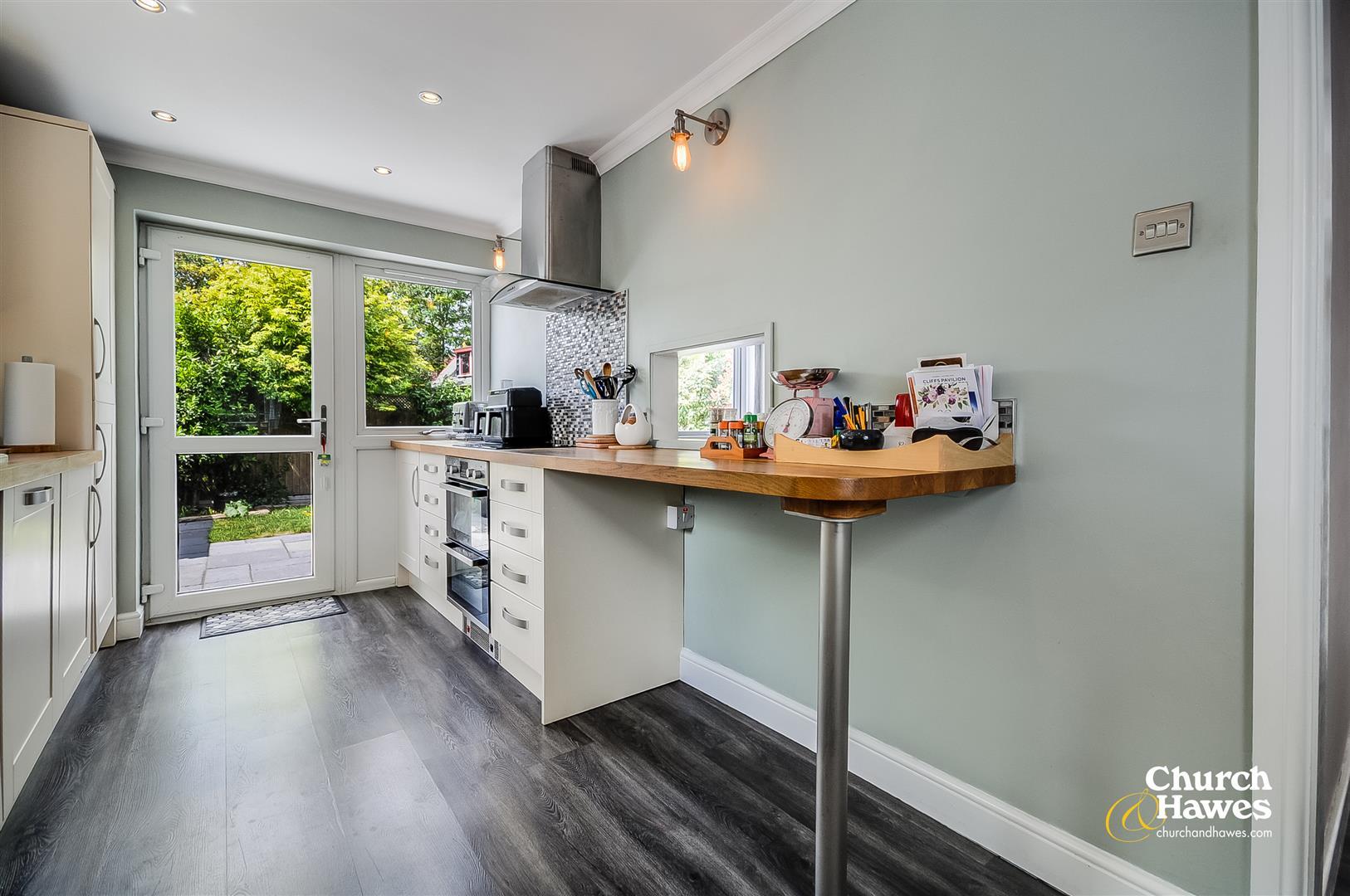 Property Image 116e739a-b8b5-4255-82e6-8a4285e614de