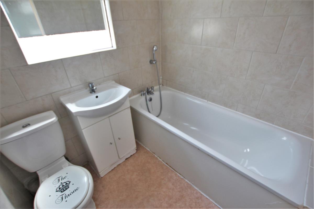 Property Image 11772453-0718-4753-9c4b-3f523256e999