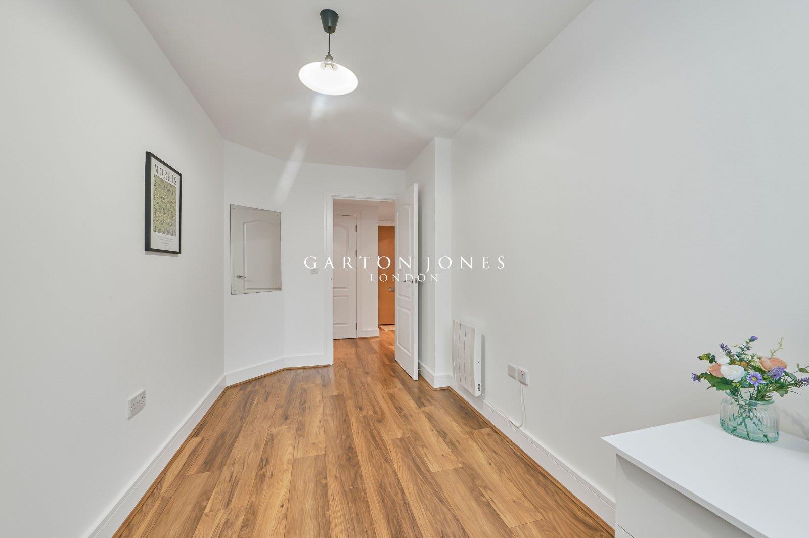 Property Image 117a893c-5d02-48c6-8fd0-fce41bf09c60