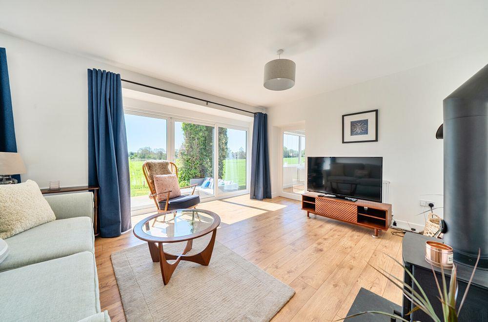 Property Image 1184e2a6-d634-4212-a623-85d3b47bd262