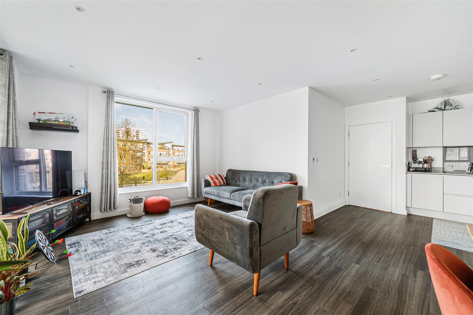 Property Image 11b38dd6-05ff-485b-aea5-67f3e0b679d4