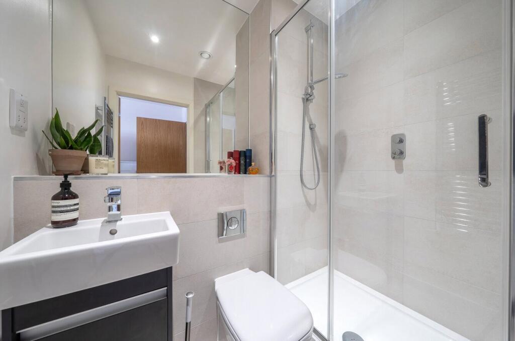 Property Image 11b7d98a-e64f-4040-8b3c-7c7d560fdd85