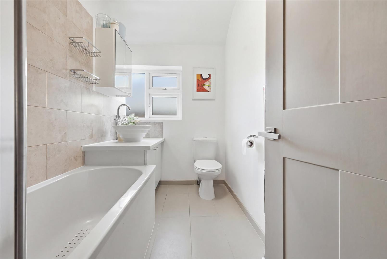 Property Image 11bc2b08-511e-4d0d-b8ea-3a579d16c4ca