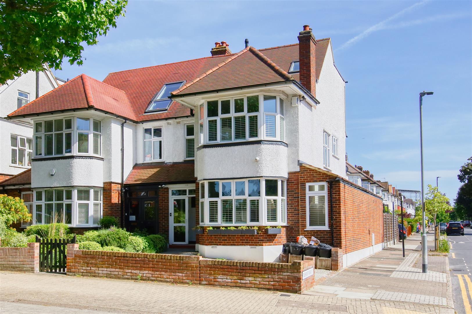 Property Image 11befbd7-8256-440a-887a-60ecfe2b089a