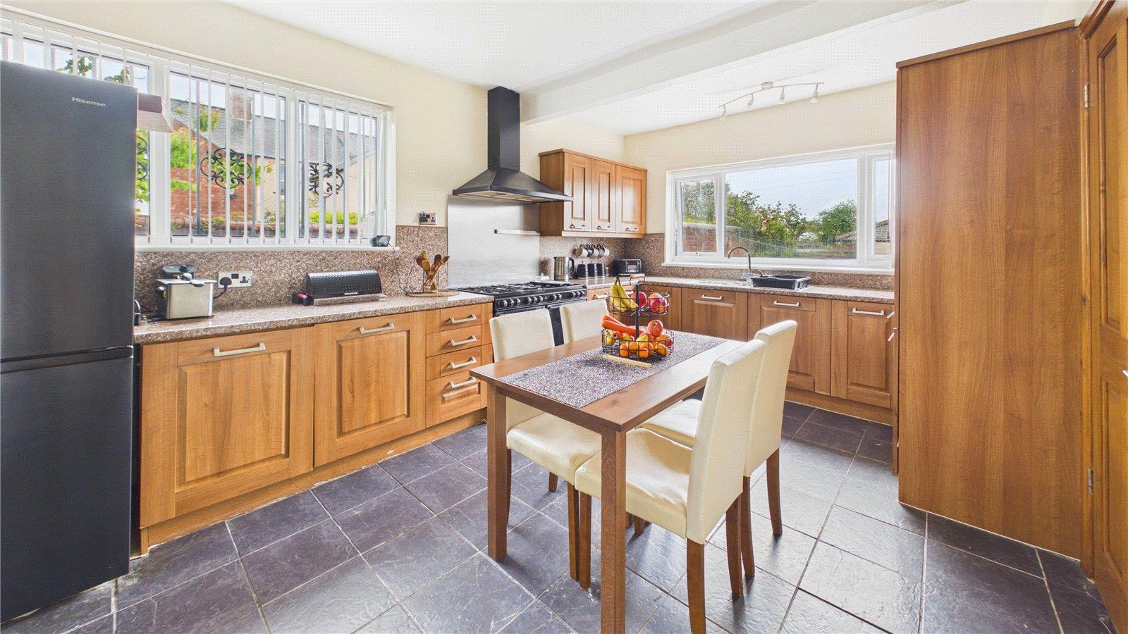 Property Image 11c9a2ea-c93b-45d0-a72f-078f629a9a05