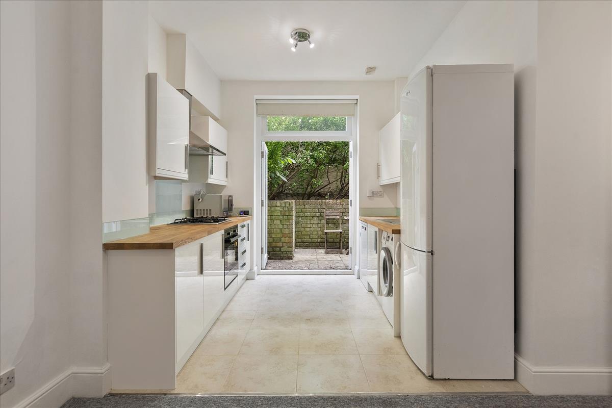 Property Image 11d44bf6-19a2-4003-8e21-1062b8a9998d