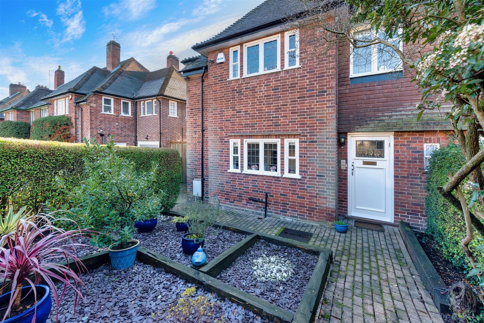 Property Image 11df1b35-c99f-4986-bfca-2ab40e90d4e0