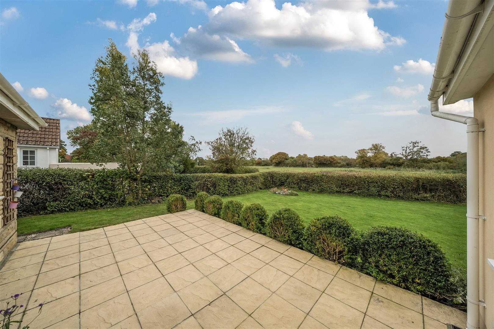 Property Image 11e3b383-35d0-4a39-b5a3-0b121a66bf05