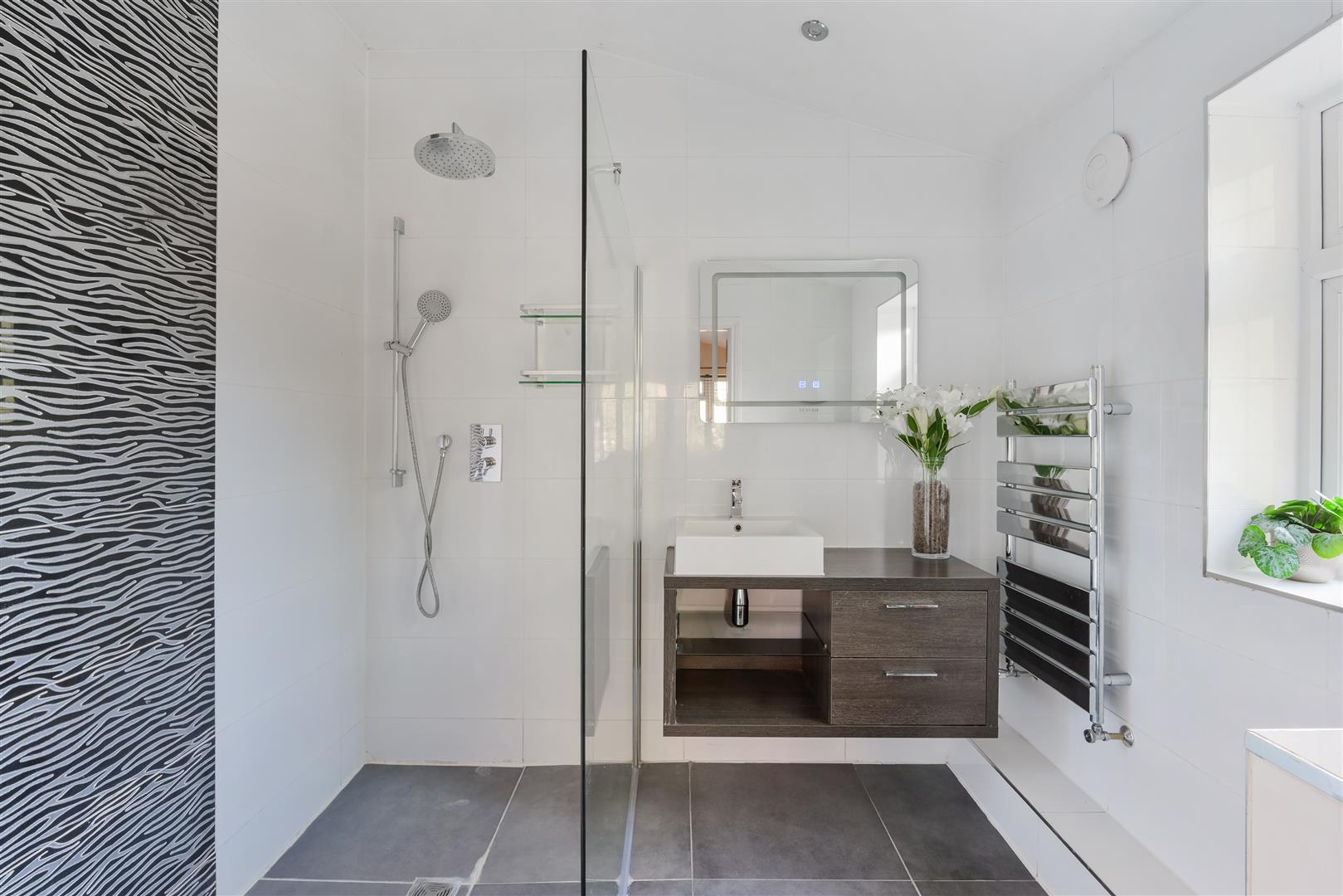 Property Image 11e5995a-2822-4b86-841a-a967b76c2487