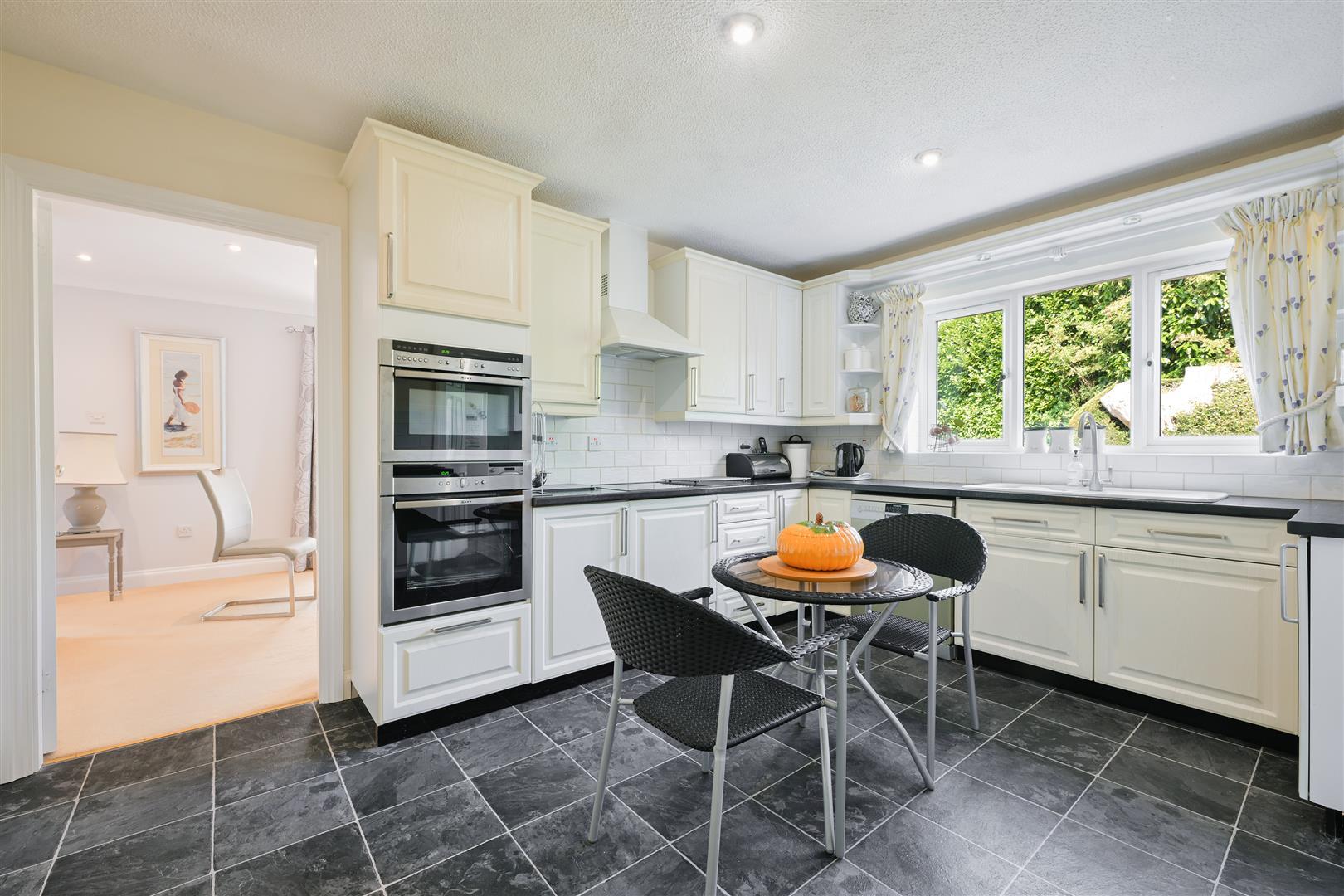 Property Image 11e82b9f-06ab-43e0-9fa5-cc155081e6ad