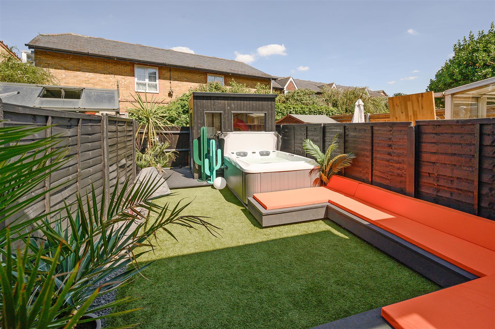 Property Image 11f026e3-62c8-4c4e-9090-d5813fbb2111