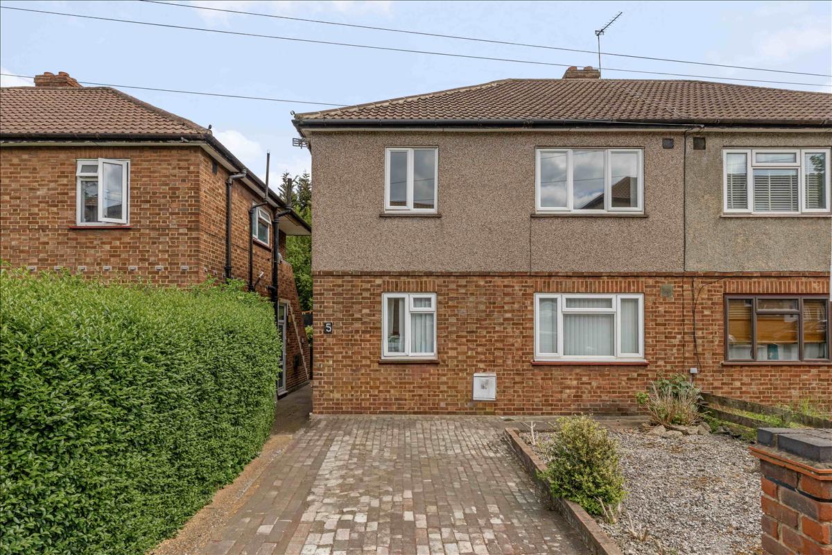 Property Image 11f098fd-17c8-4aa9-9b5b-4a33035880bc