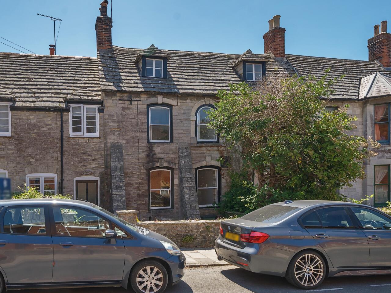 Property Image 11f9dd4a-63ac-4a64-80a4-e3996e28b561