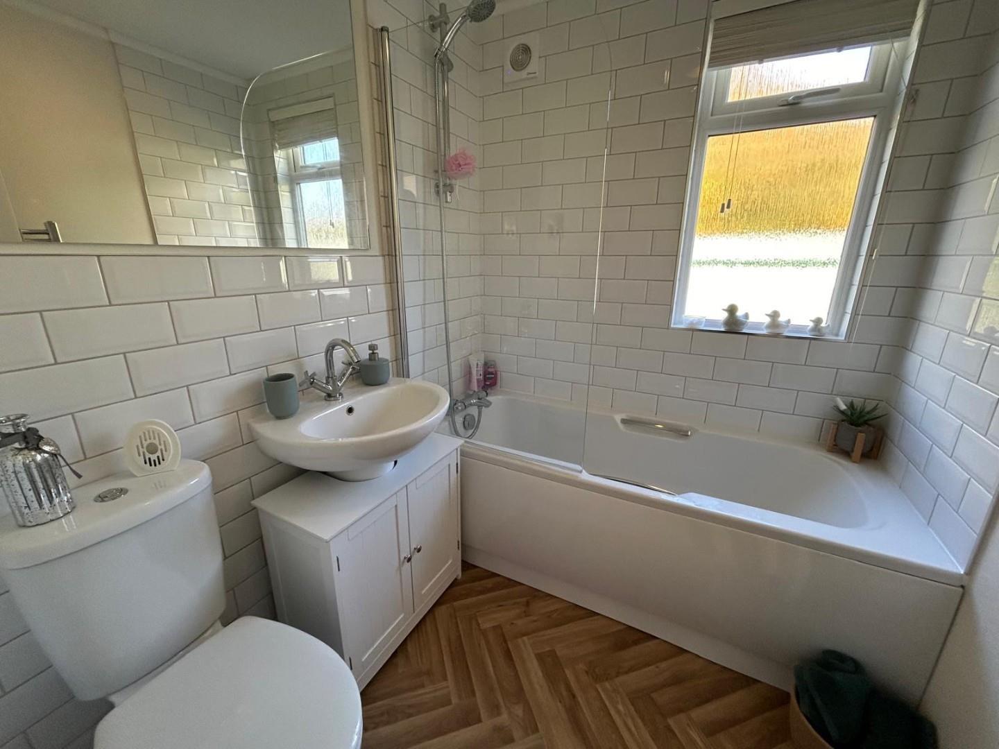 Property Image 1214c51c-f2b0-4e7f-a235-271c7017d149