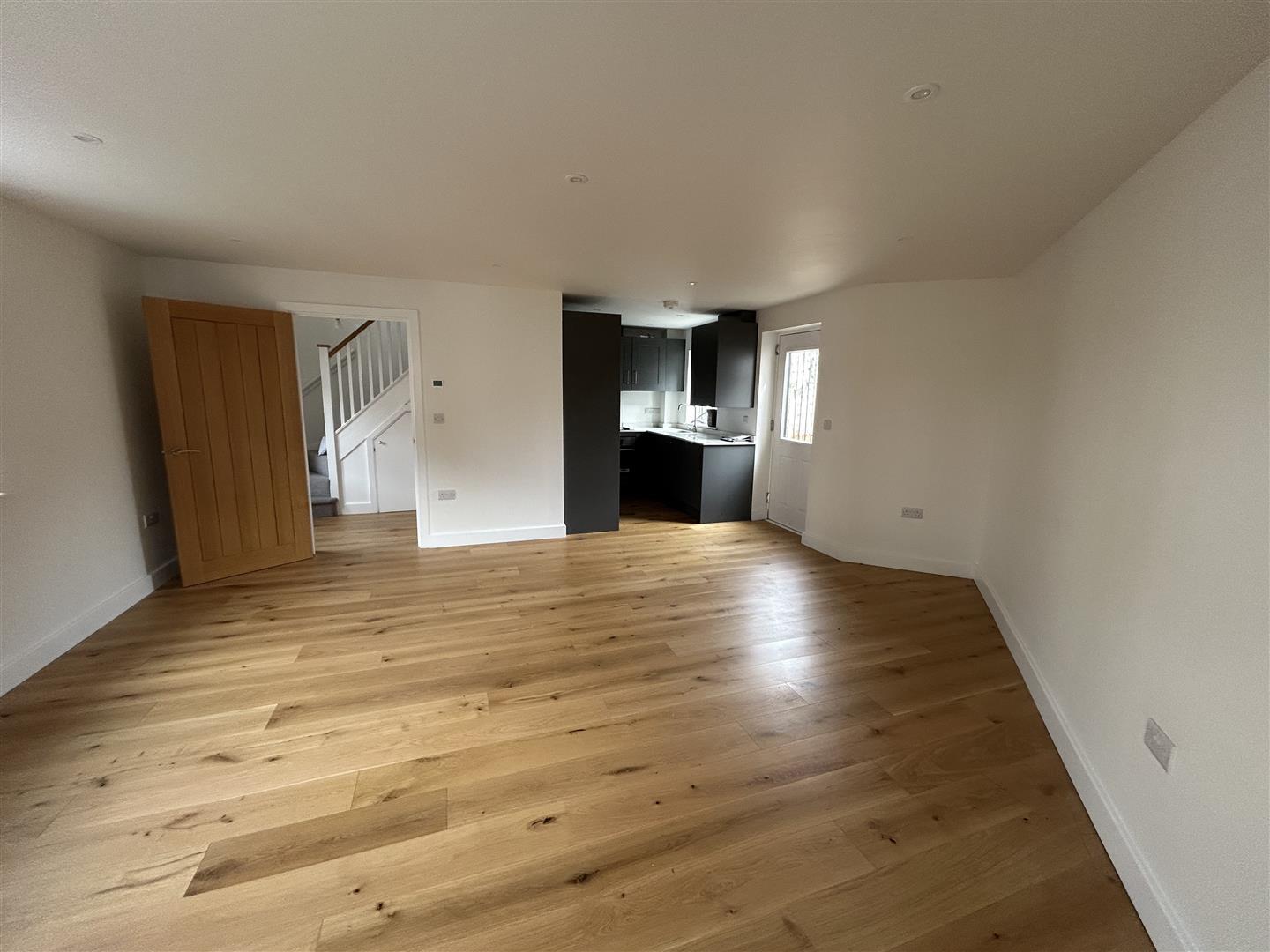 Property Image 121509e9-0fb8-47c1-a6b8-4ede816b243f