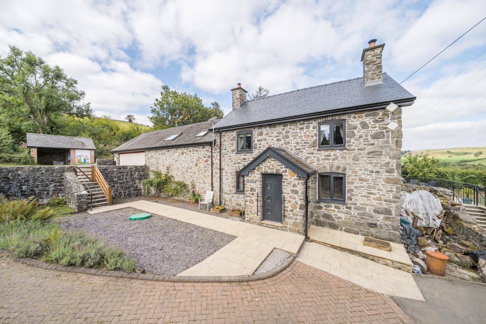 Property Image 12212626-ced3-46d1-b906-8ef3b3fb0c7b