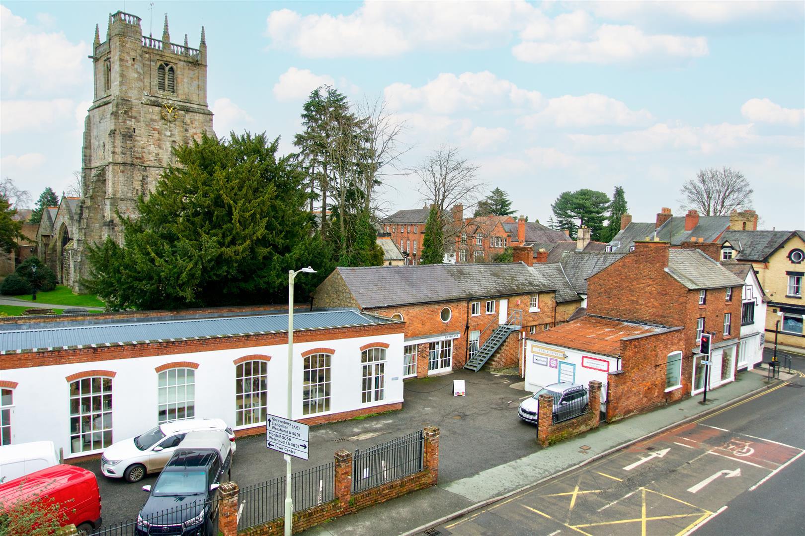 Property Image 12220090-6b22-4e74-9835-9828bf83bce9