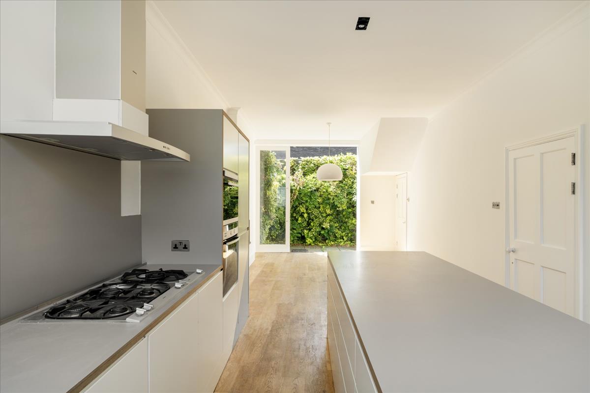 Property Image 1223dac2-8e7e-4f31-bf26-7f6b6c21f397