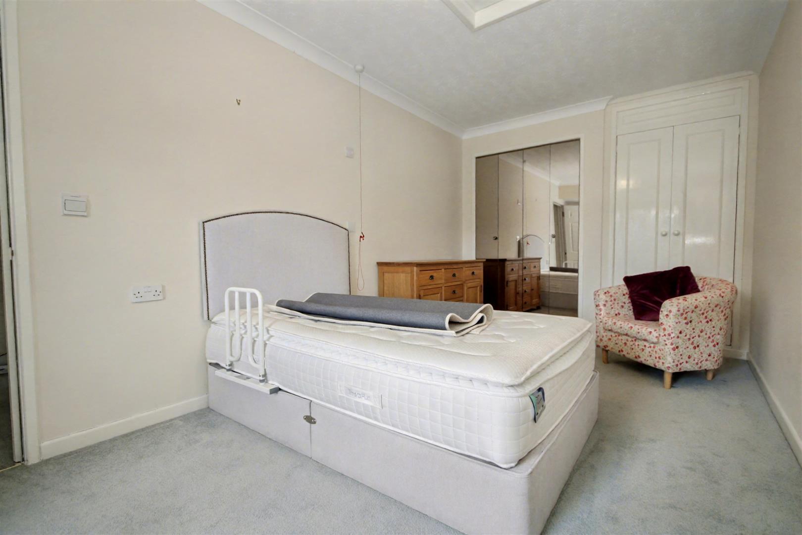 Property Image 12248d6f-c983-4a2c-b46a-876b73a3f20e