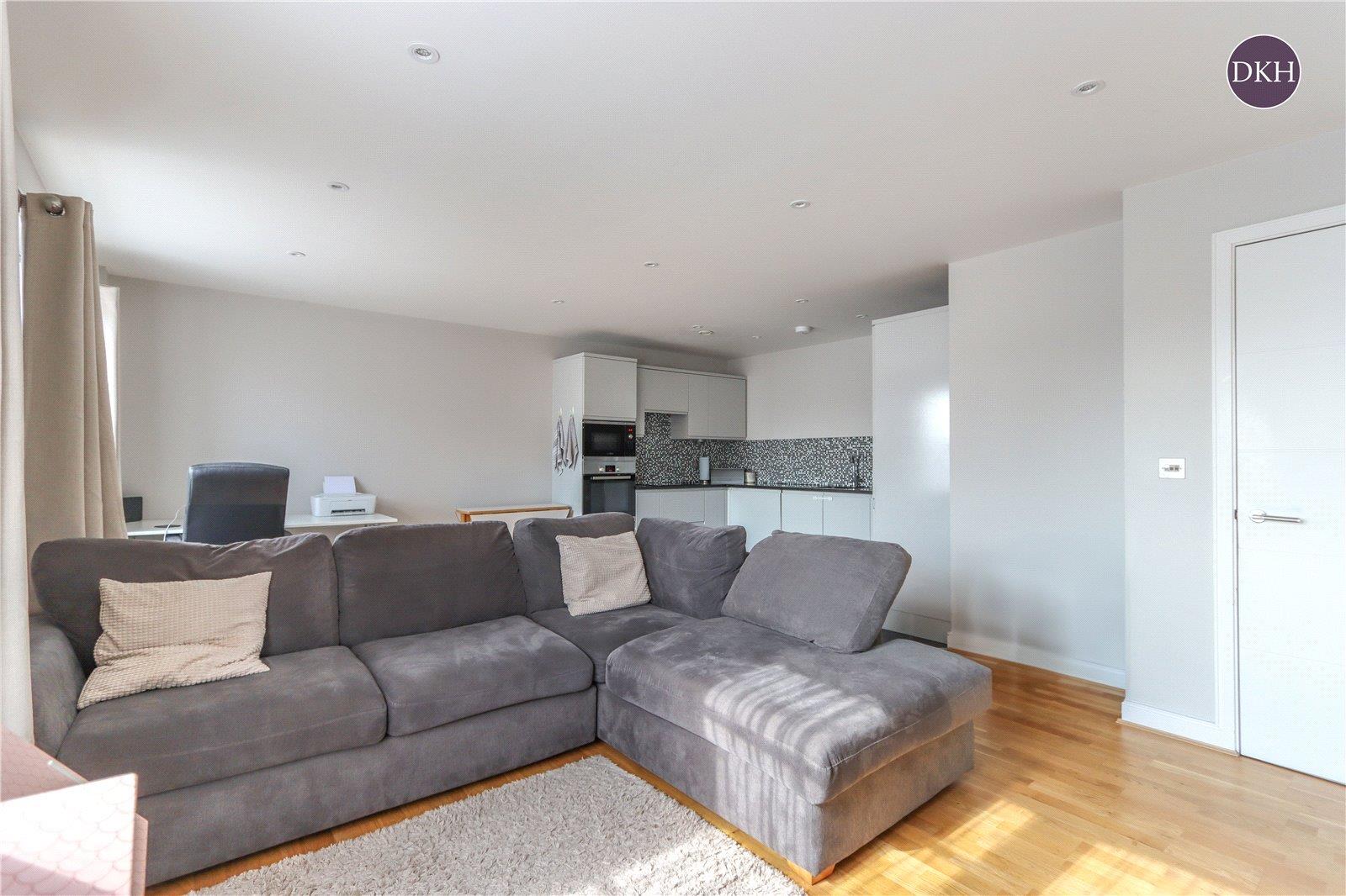 Property Image 12265826-eab6-4e9d-a28b-138a1f0079e9