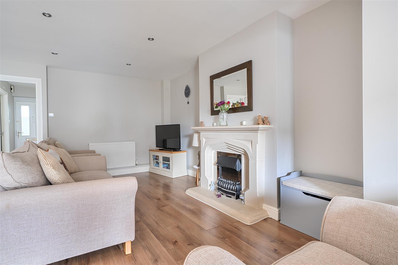Property Image 12306ae8-bb88-40cd-bd73-88a32038d022