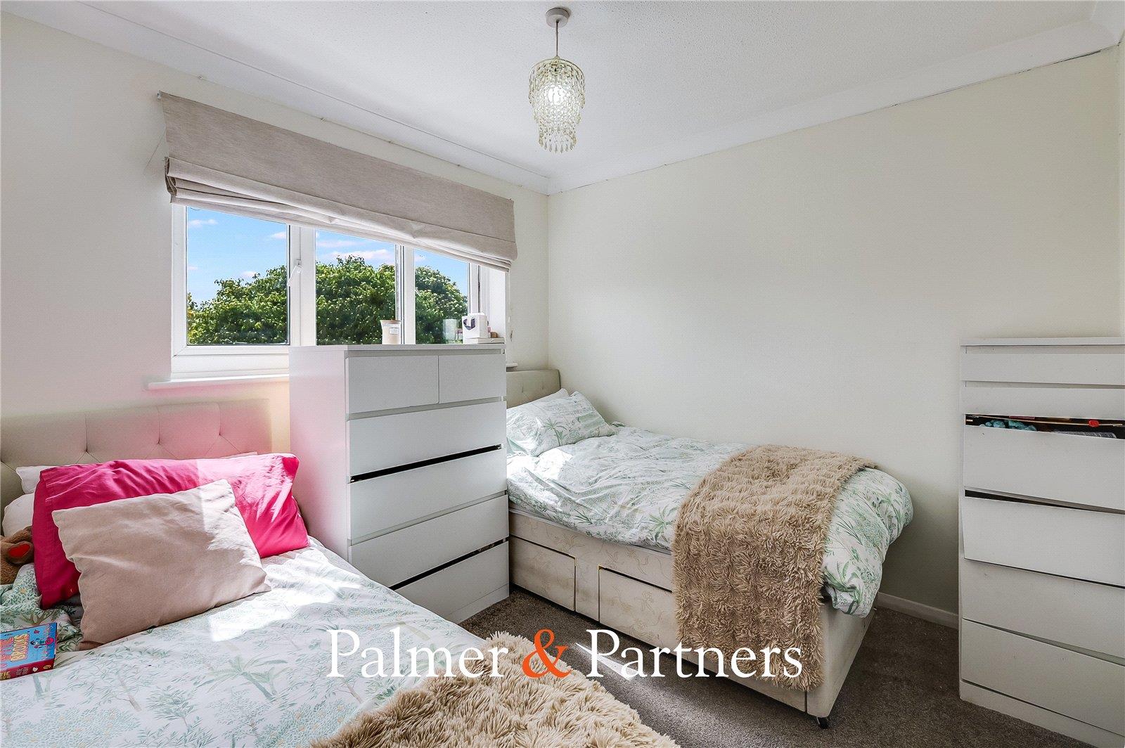 Property Image 1236dbe4-06c8-40ee-91e8-57174f9ef7f2
