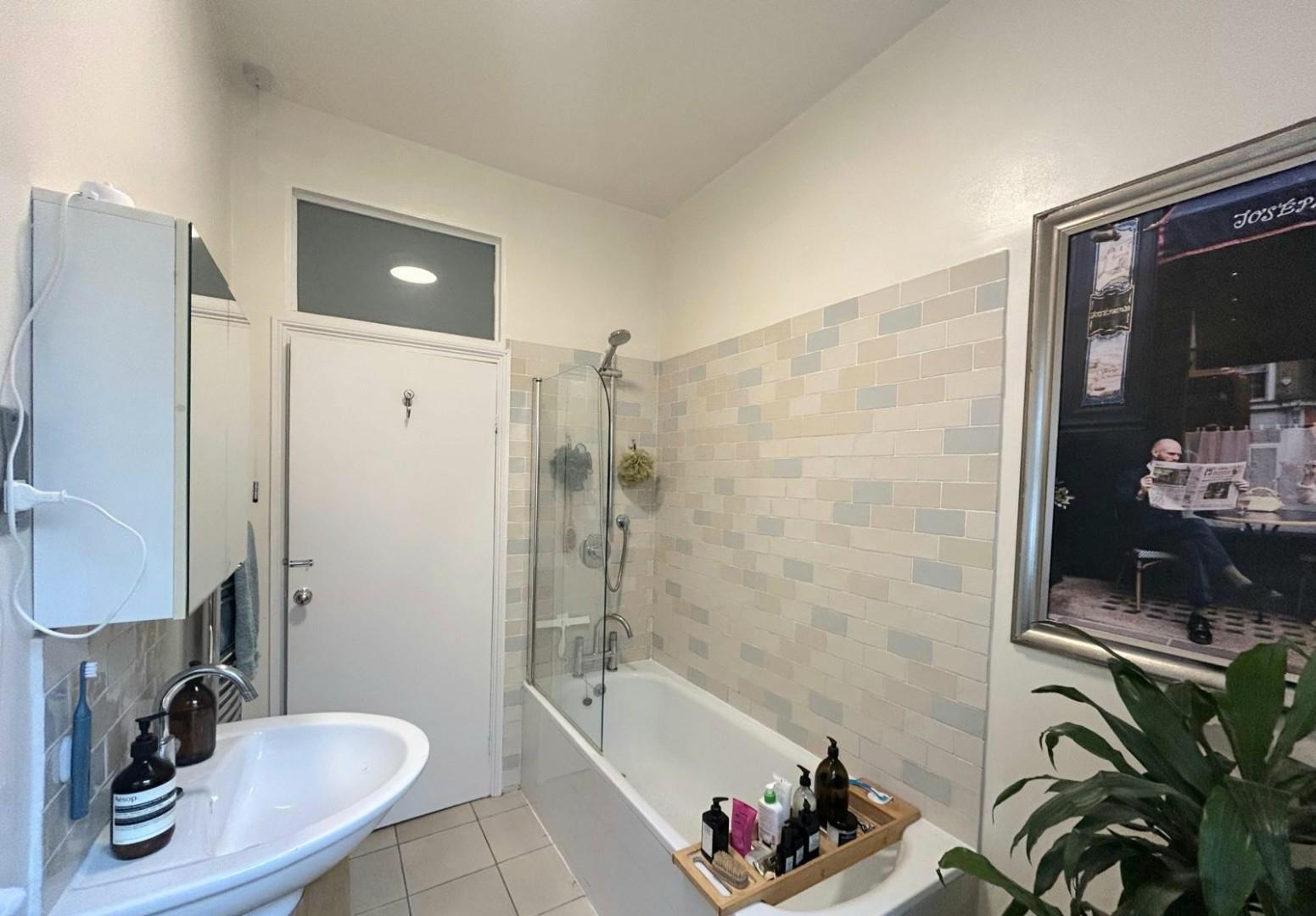 Property Image 12448e36-88e0-49b8-a75a-bcaed551a8df