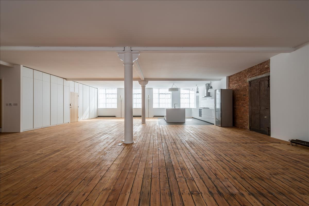 Stunning live/ work space for sale