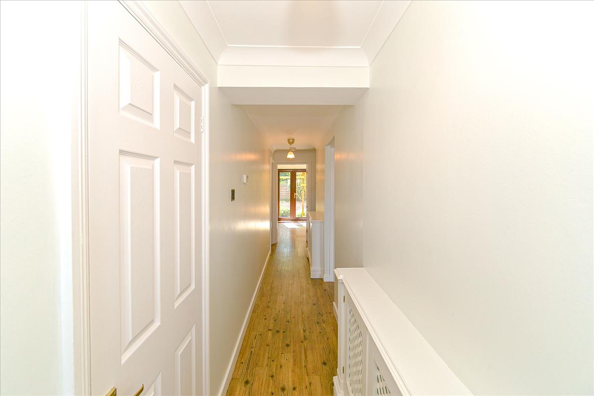 Property Image 1245c23b-2a17-4727-938b-1b8a76d6d1b7